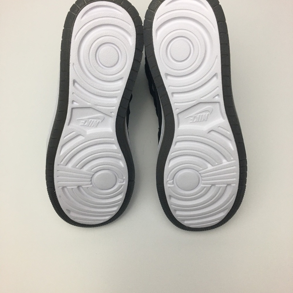 Women's Air Jordan 1 Retro Nova XX  Black/Black - Picture 9 of 10